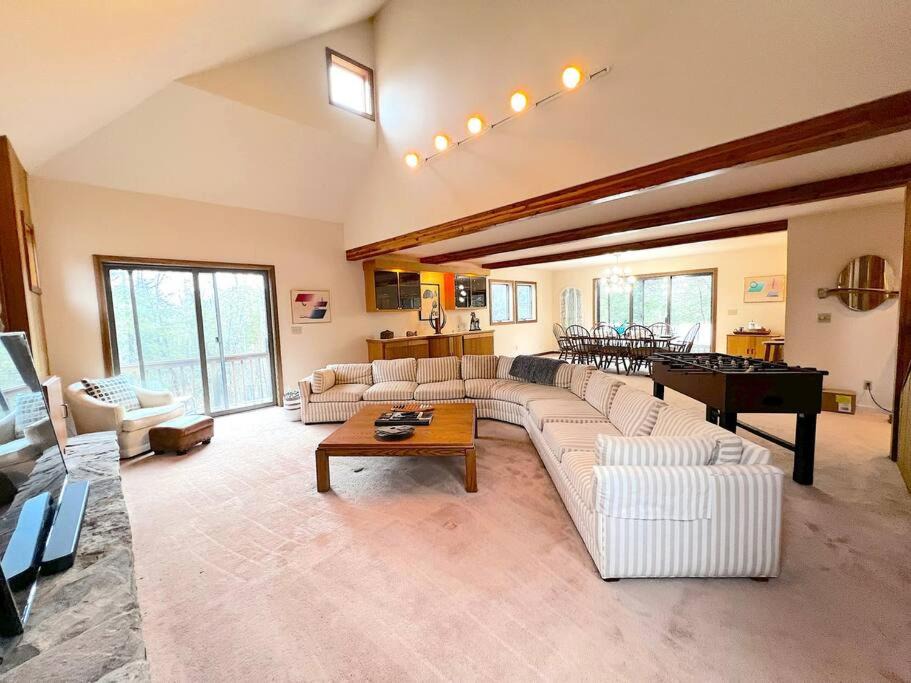 Photo of Livingroom in Stratton Mountain