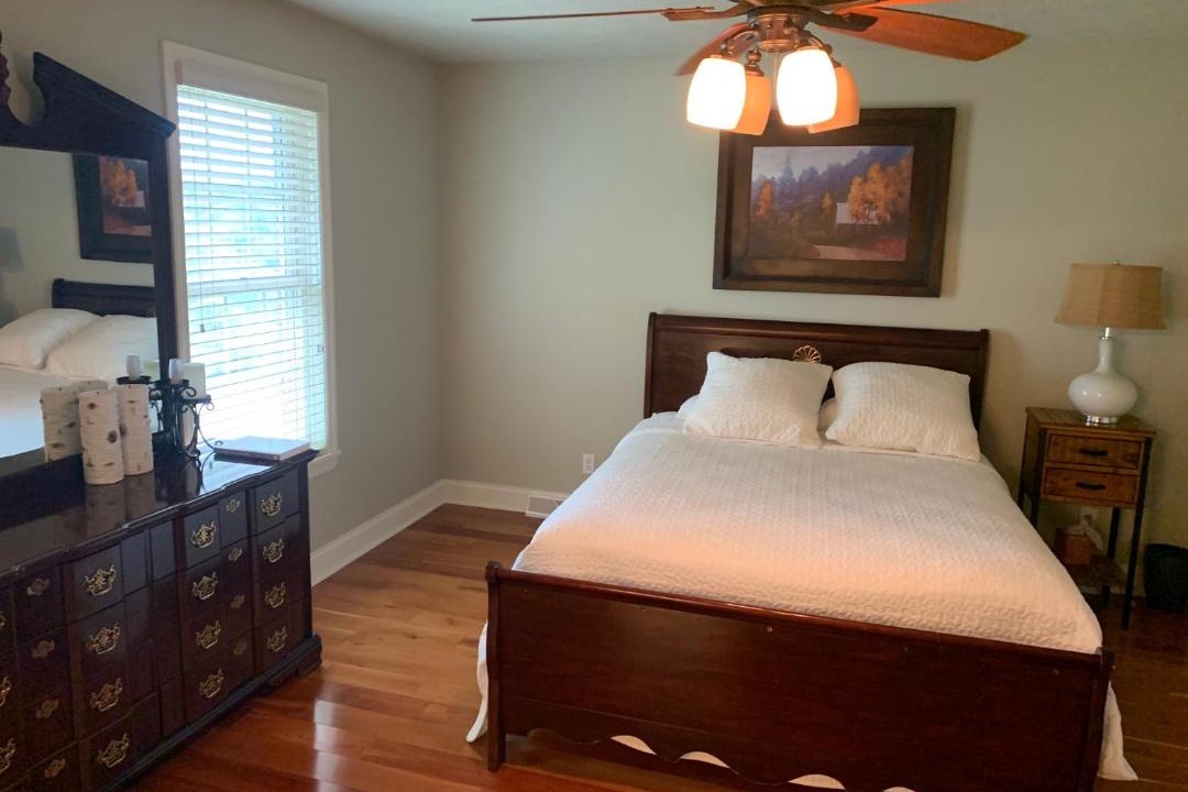 Photo of Bedroom in Burgettstown