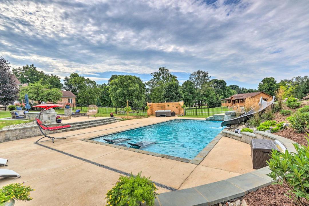 Photo of Outdoor in Charles Town