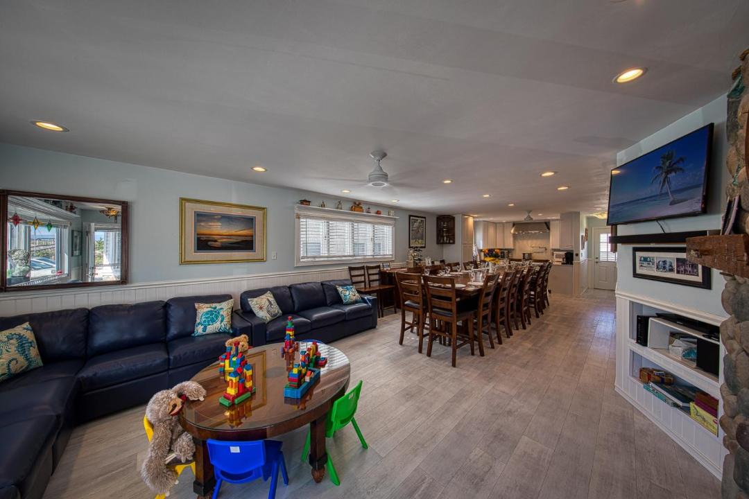 Photo of Livingroom in North Beach Haven