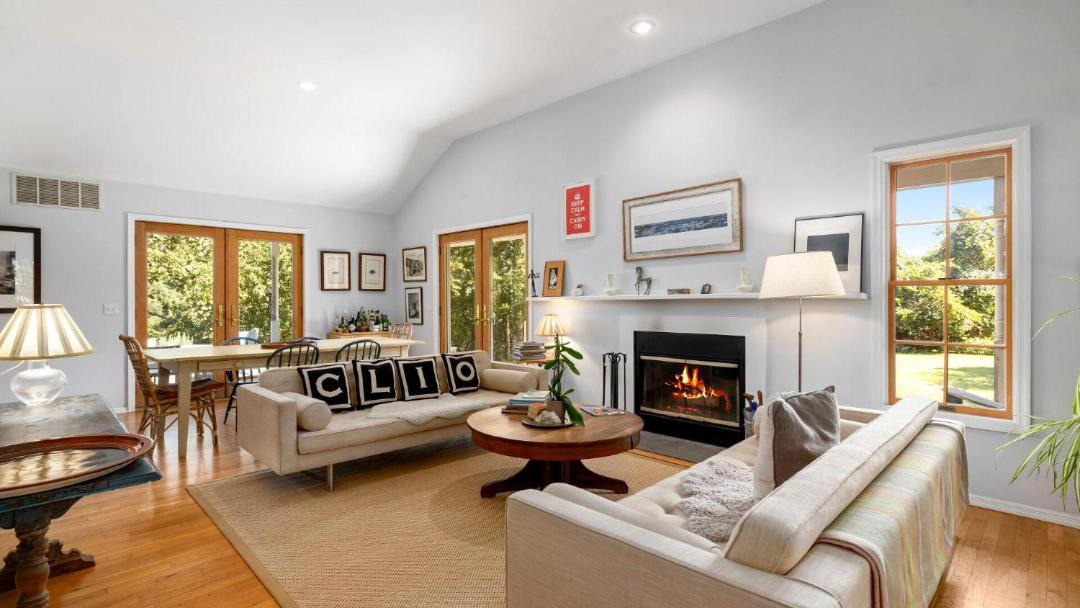 Photo of Livingroom in Montauk