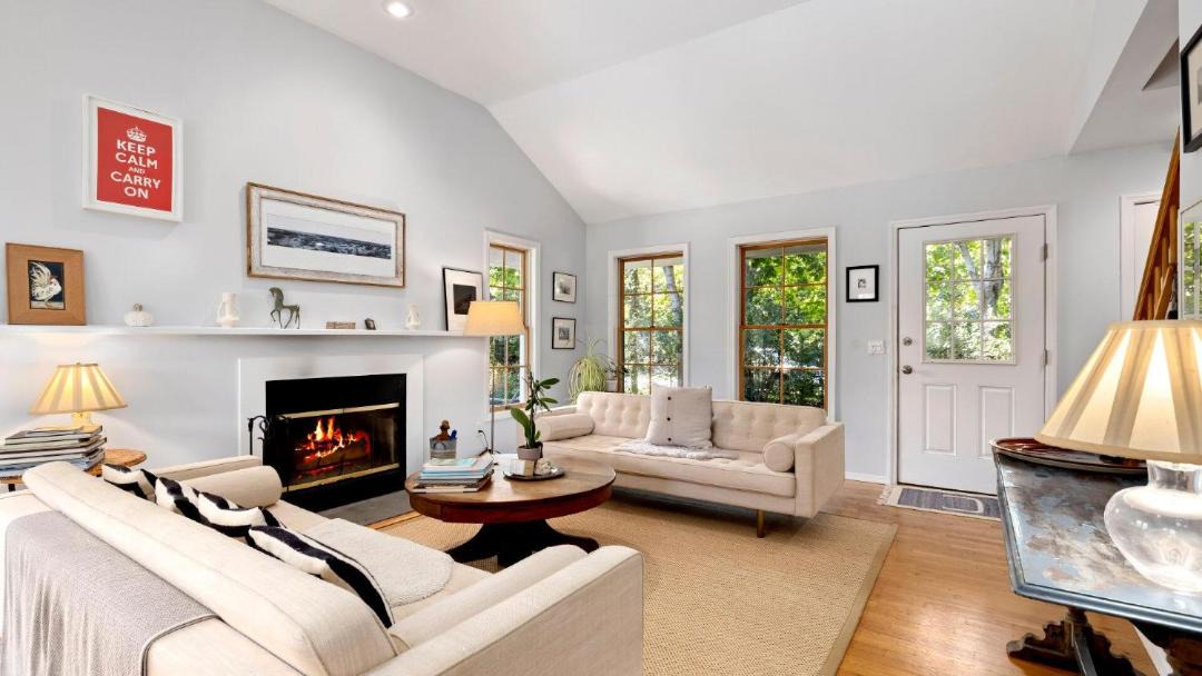 Photo of Livingroom in Montauk