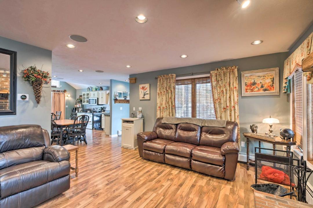 Photo of Livingroom in Blueberry Estates