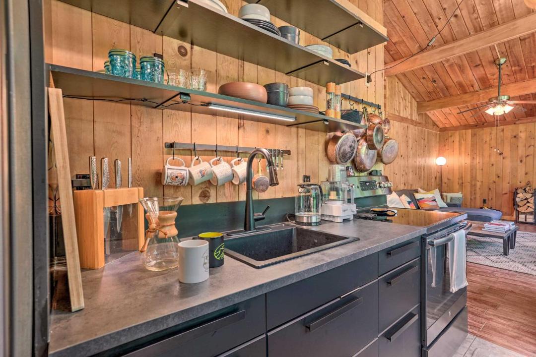 Photo of Kitchen in High Falls