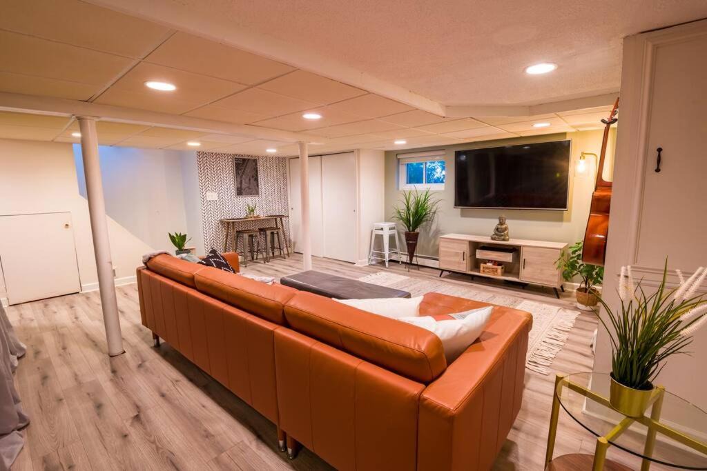 Photo of Livingroom in Bergenfield