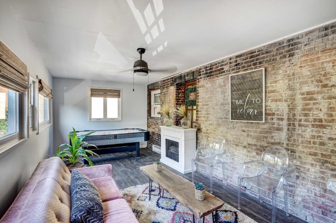 Photo of Livingroom in Troy