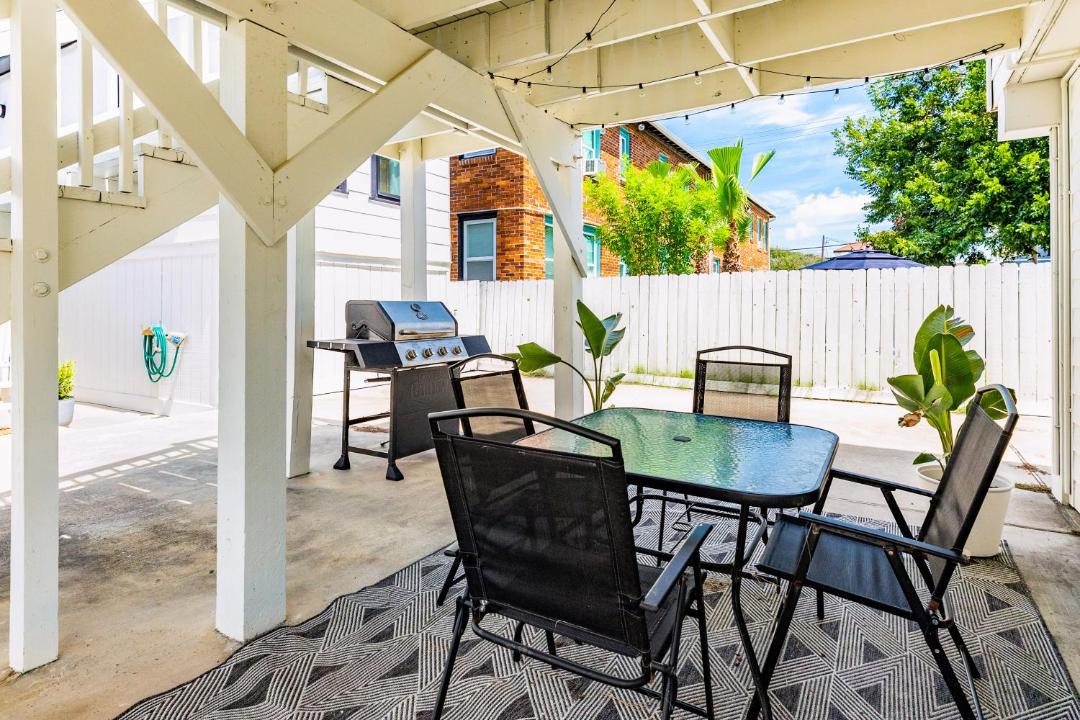 Photo of Patio Balcony in San Jacinto