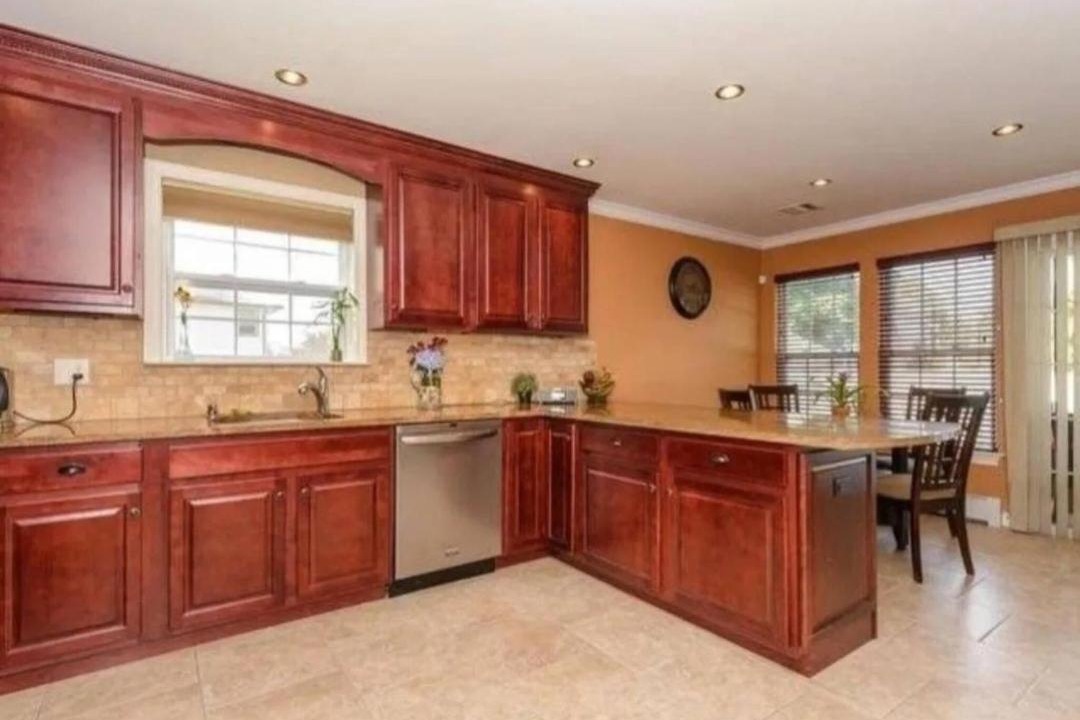 Photo of Kitchen in Franklin Square