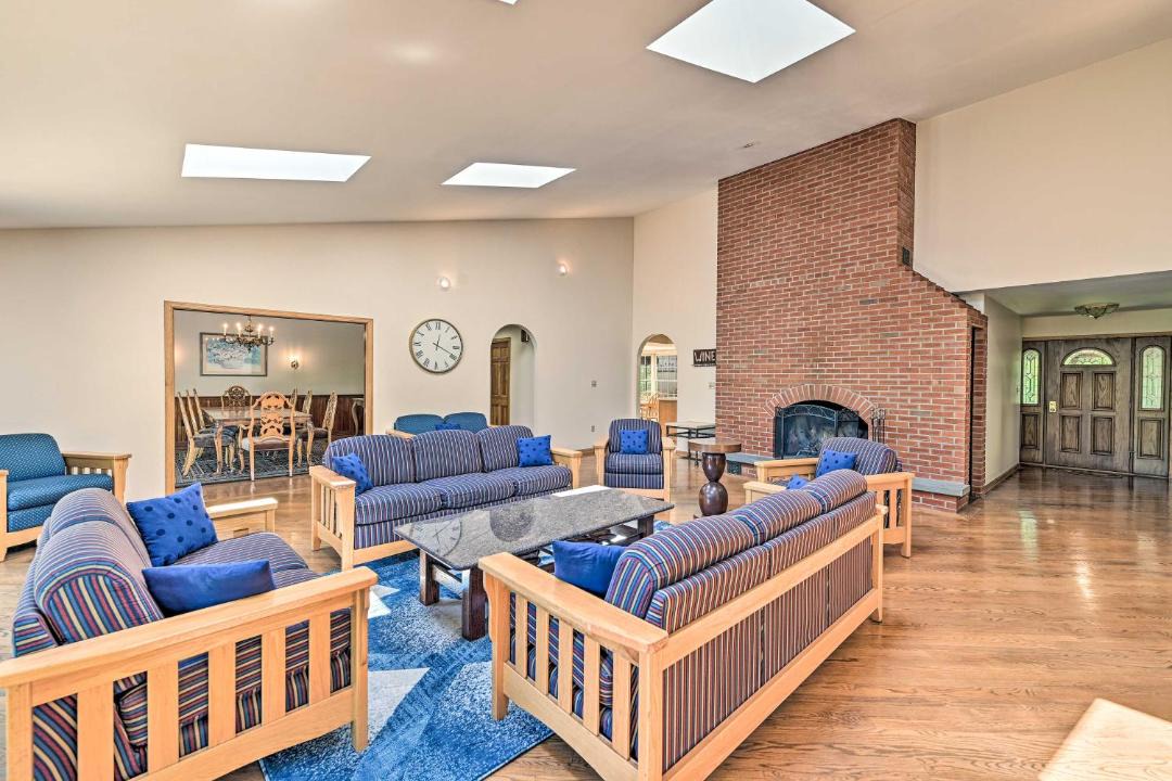 Photo of Livingroom in Richfield Springs