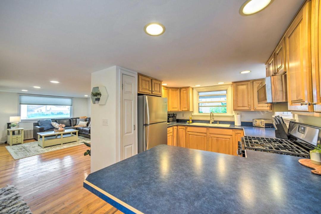 Photo of Livingroom in Saratoga Springs