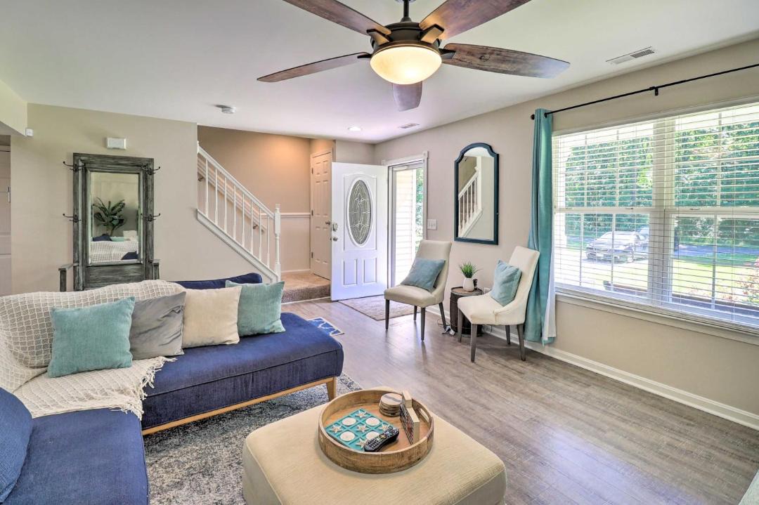 Photo of Livingroom in Tolchester Beach
