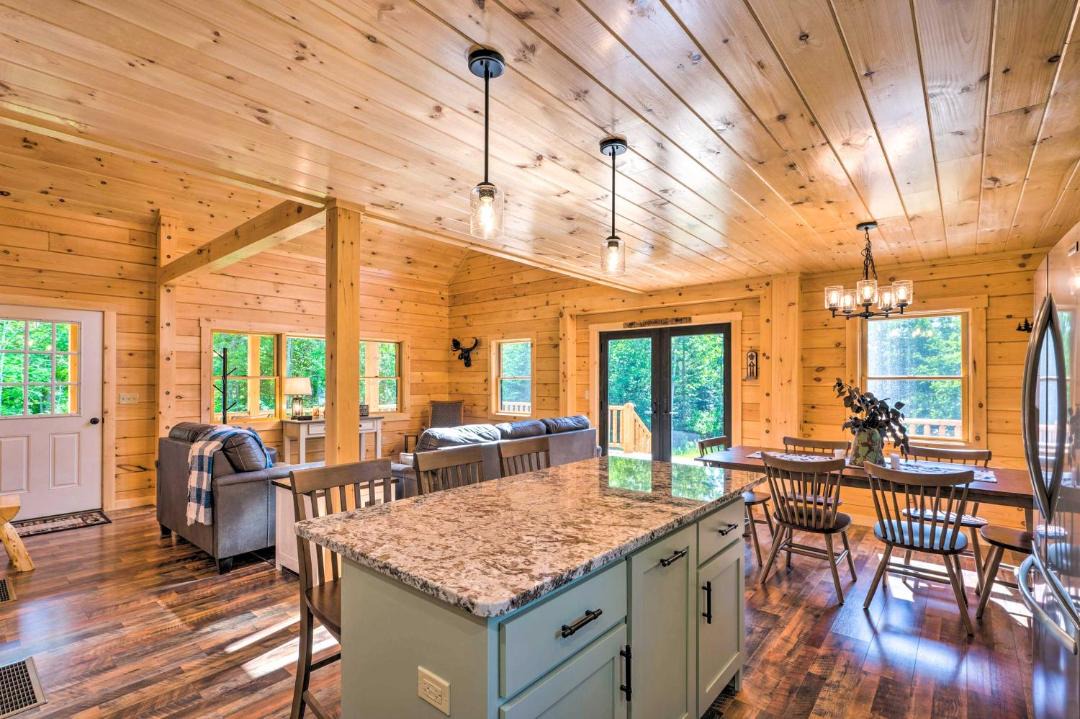 Photo of Livingroom in North Haverhill