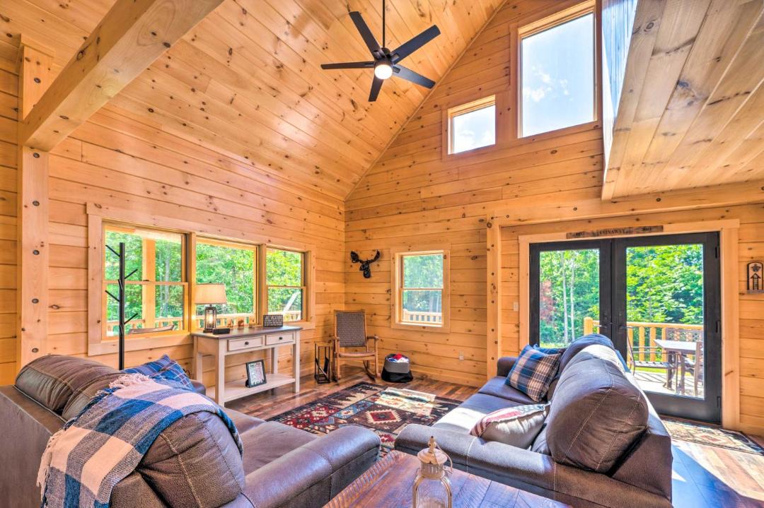 Photo of Livingroom in North Haverhill