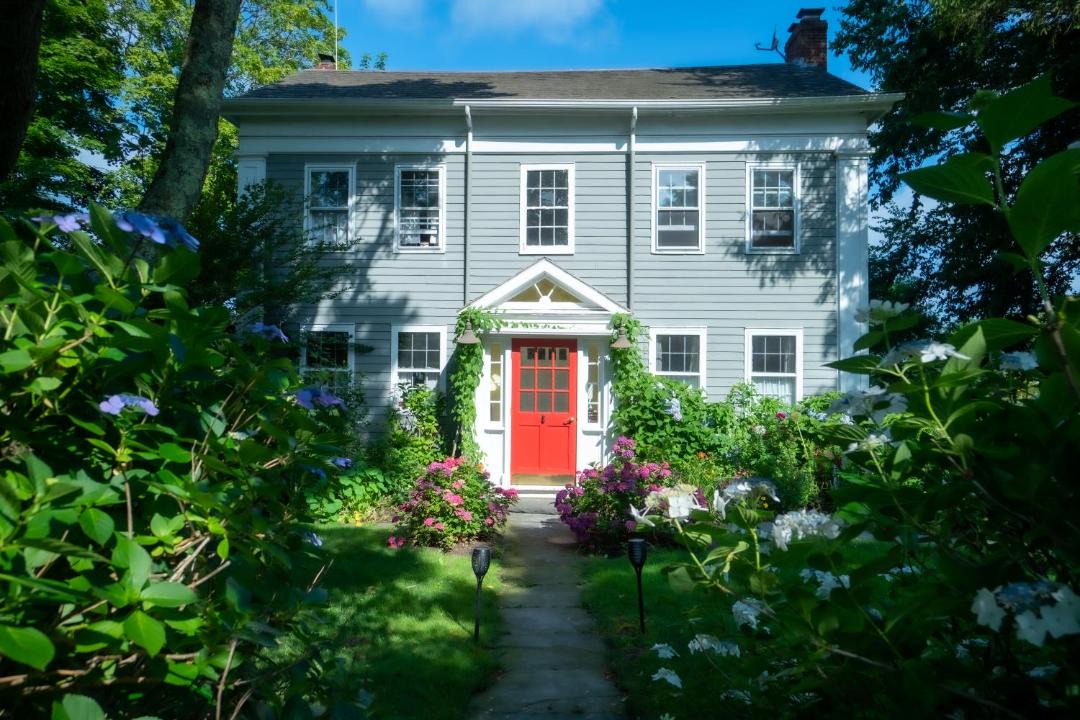 Photo of Buildings in Sag Harbor