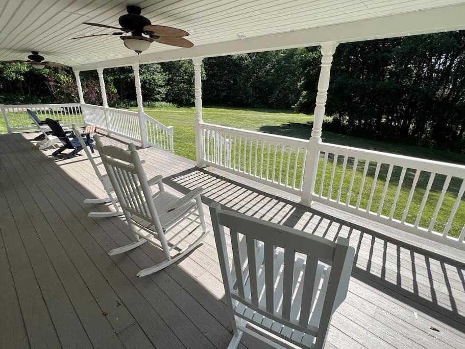 Photo of Others in Friendsville