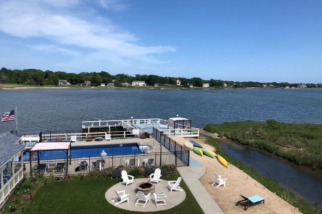 Photo of Others in Hampton Bays