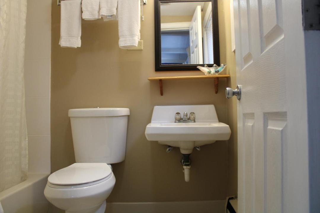 Photo of Bathroom in Claremont