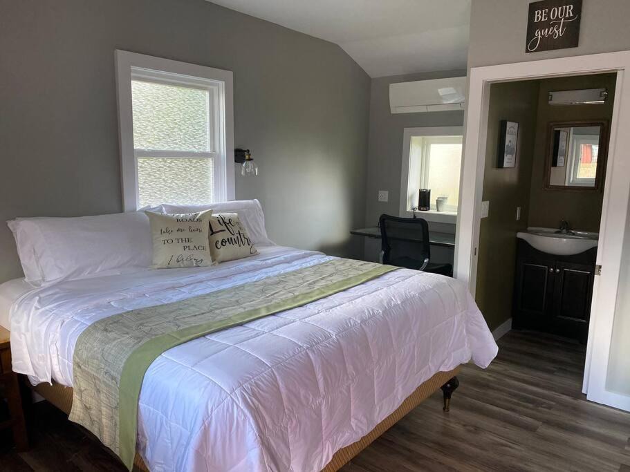 Photo of Bedroom in Catskill