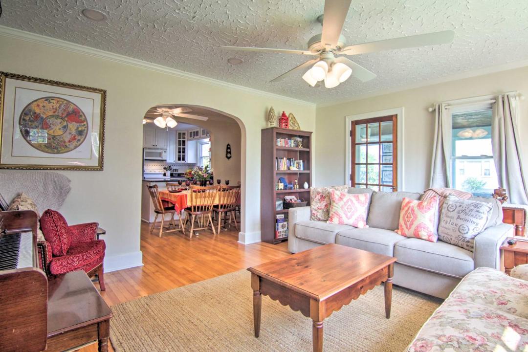 Photo of Livingroom in Cambridge