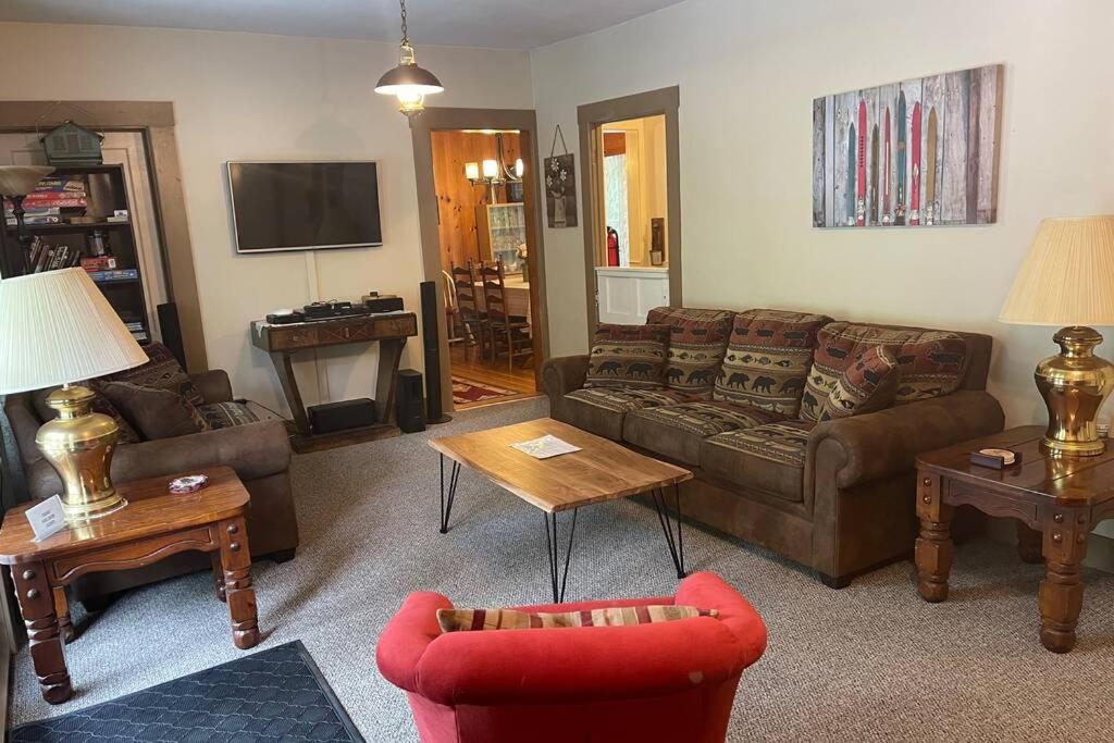 Photo of Livingroom in West Bridgewater