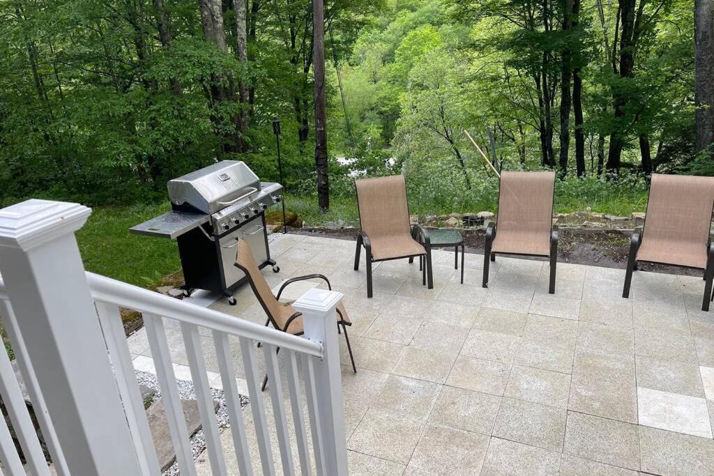 Photo of Patio Balcony in West Bridgewater