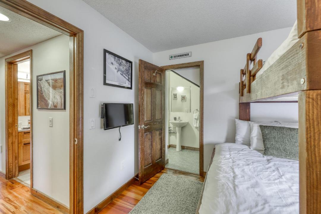 Photo of Bedroom in North Troy