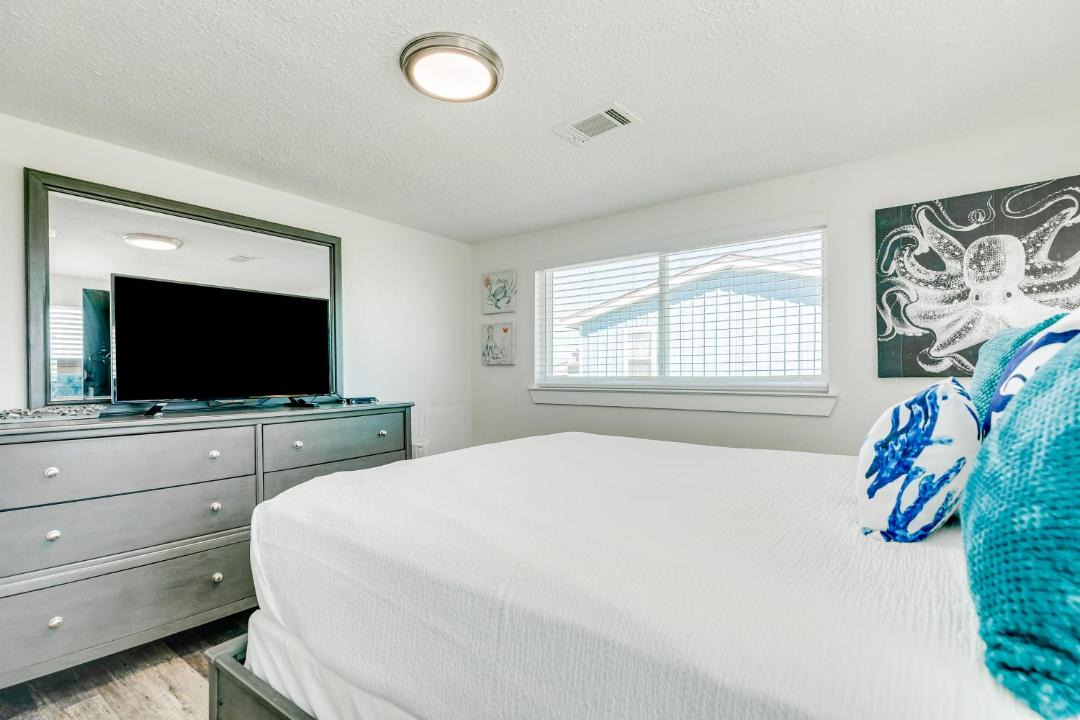 Photo of Bedroom in Terramar Beach