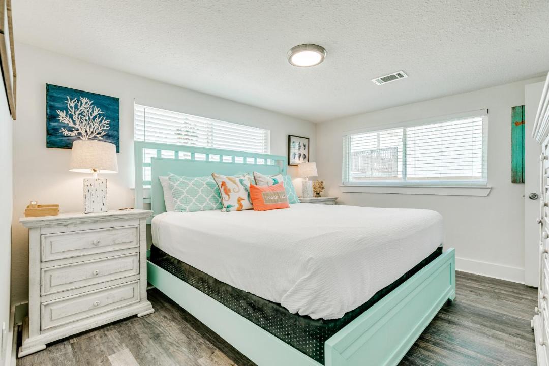 Photo of Bedroom in Terramar Beach