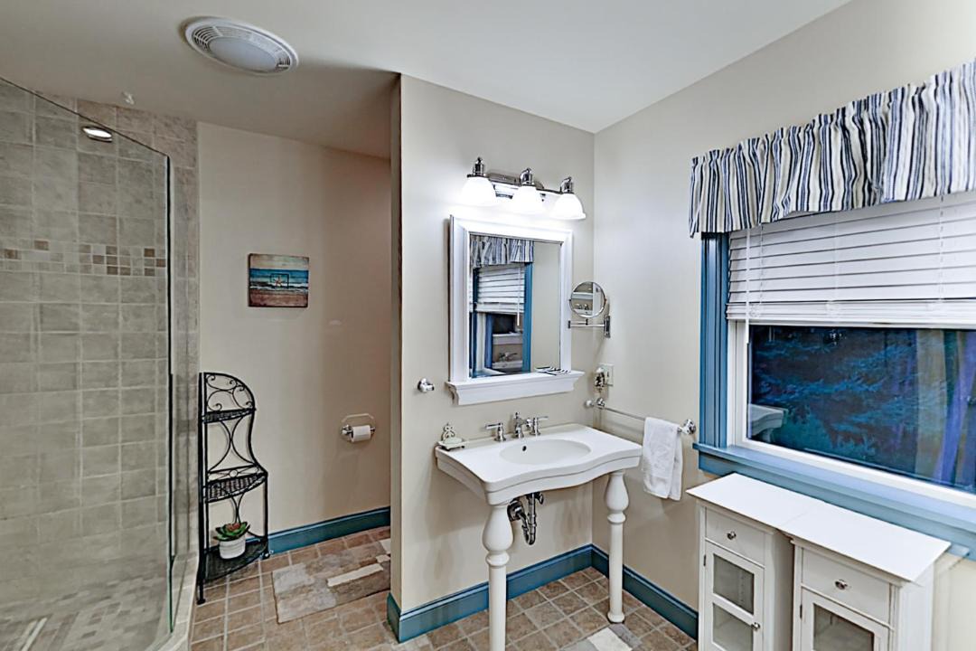 Photo of Bathroom in Boothbay
