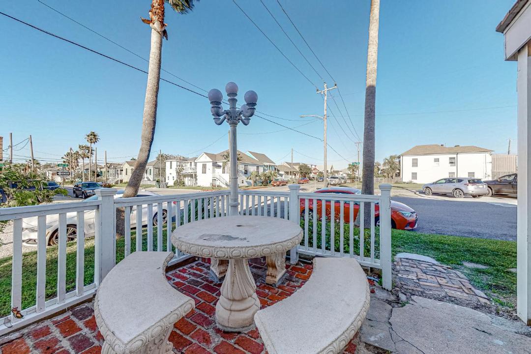 Photo of Patio Balcony in San Jacinto