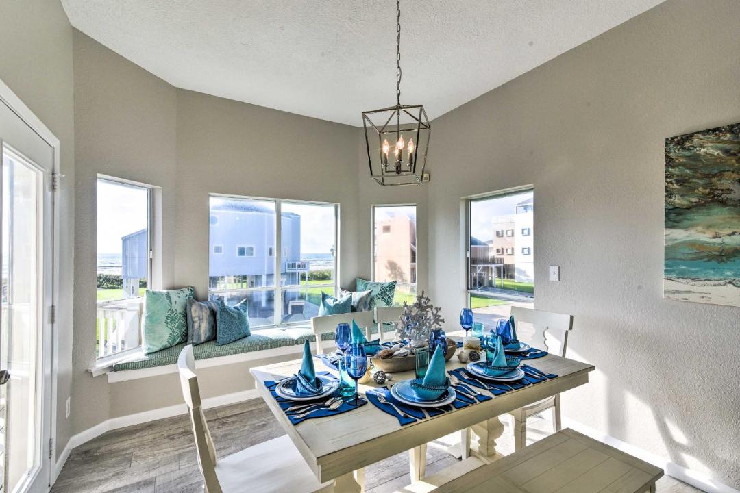 Photo of Others in Kahala Beach Estates