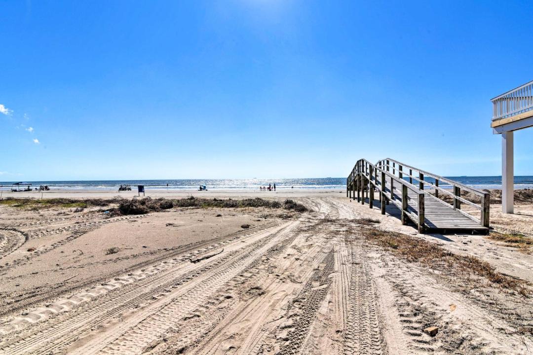 Photo of Others in Surfside Beach