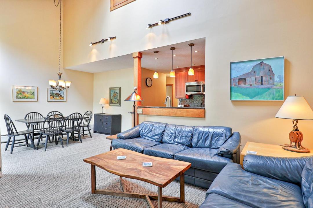Photo of Livingroom in Ludlow