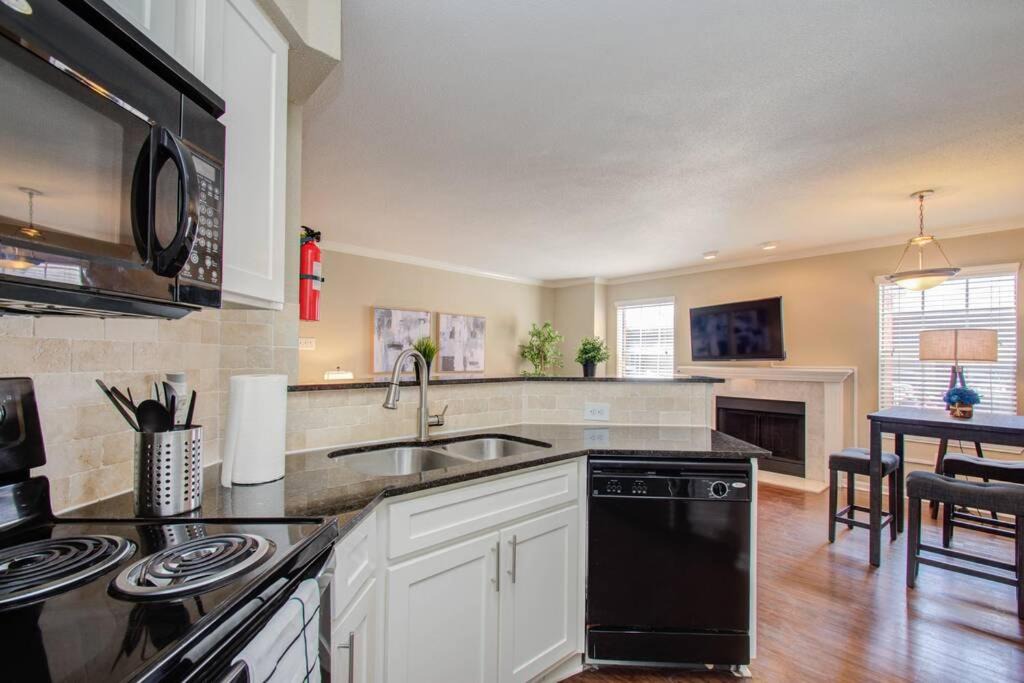 Photo of Kitchen in Astrodome