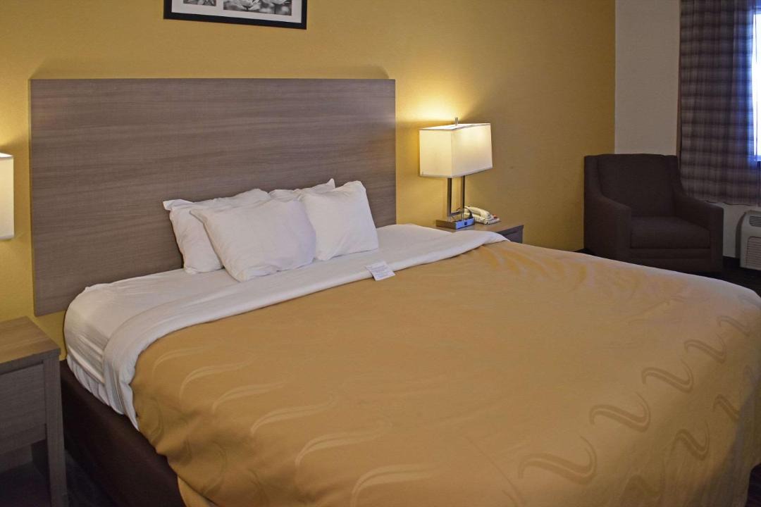 Photo of Bedroom in Martinsburg
