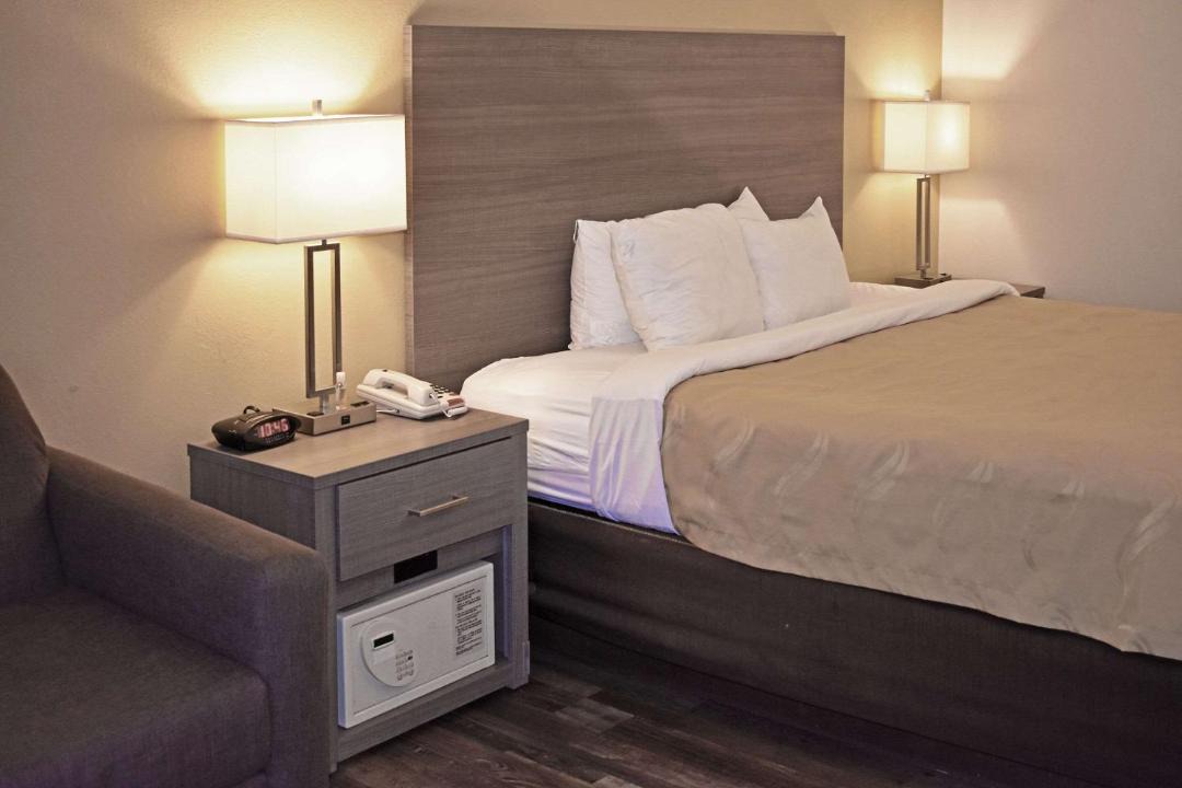 Photo of Bedroom in Martinsburg