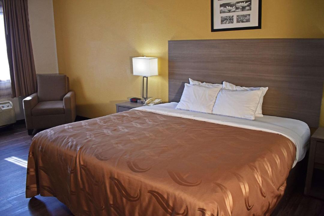 Photo of Bedroom in Martinsburg