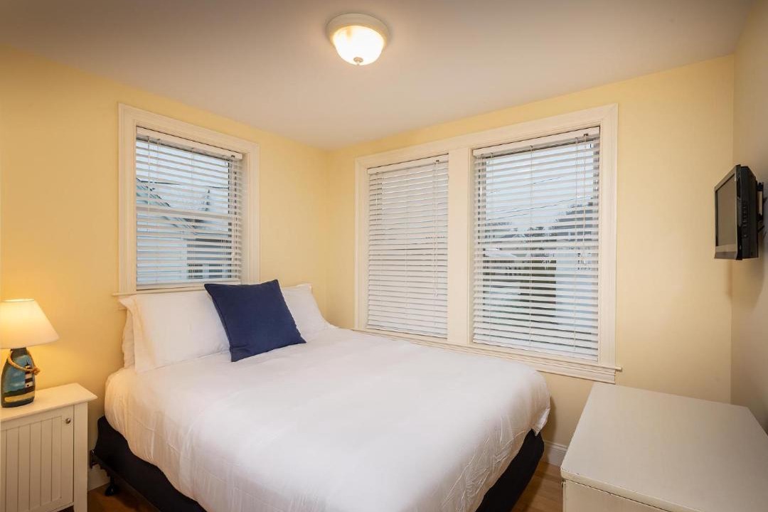 Photo of Bedroom in York Beach