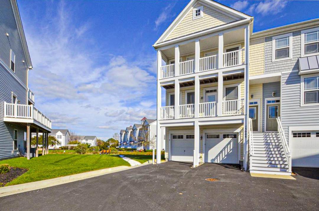 Photo of Buildings in West Ocean City