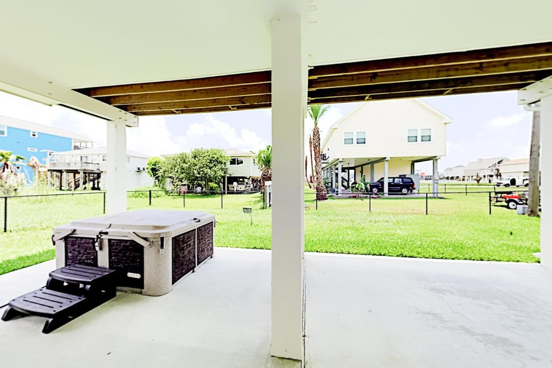 Photo of Patio Balcony in Terramar Beach