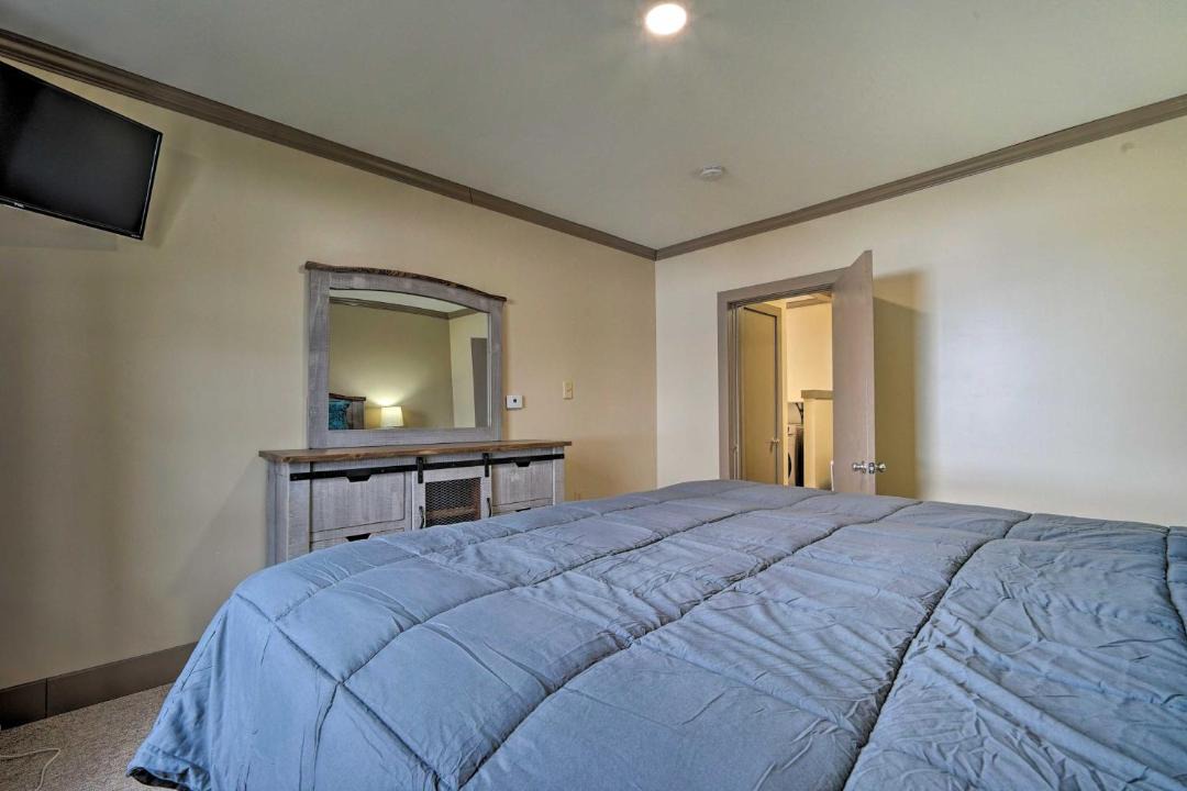 Photo of Bedroom in Lake George