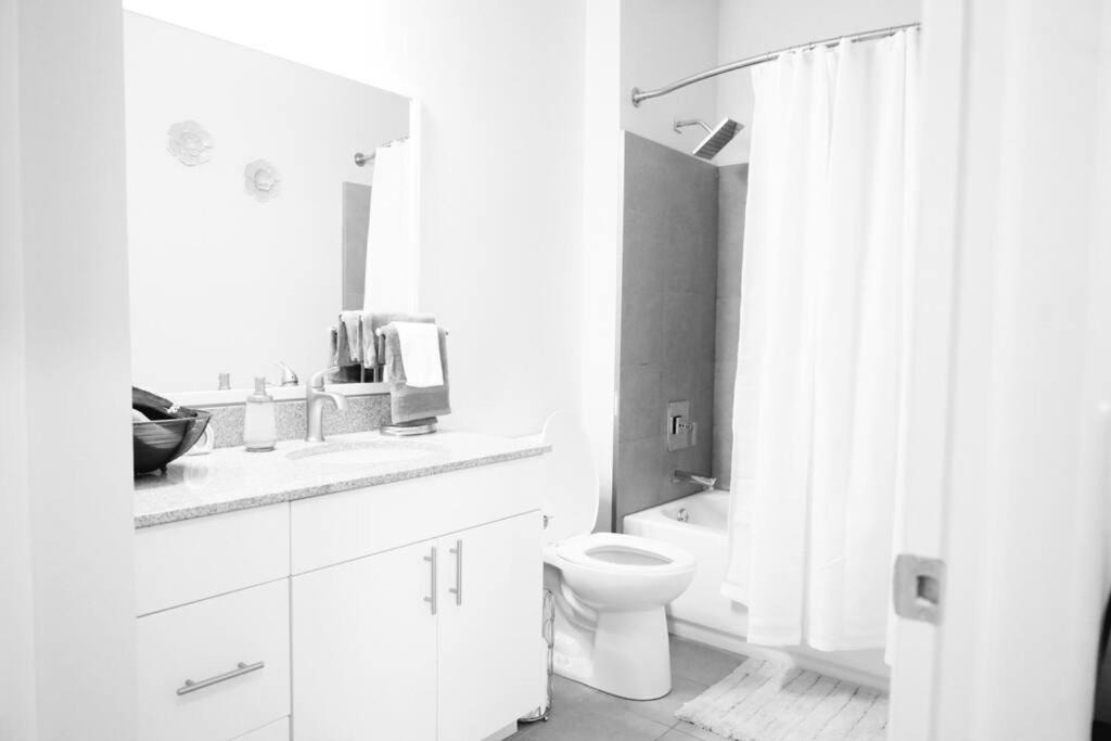 Photo of Bathroom in Downtown Baltimore