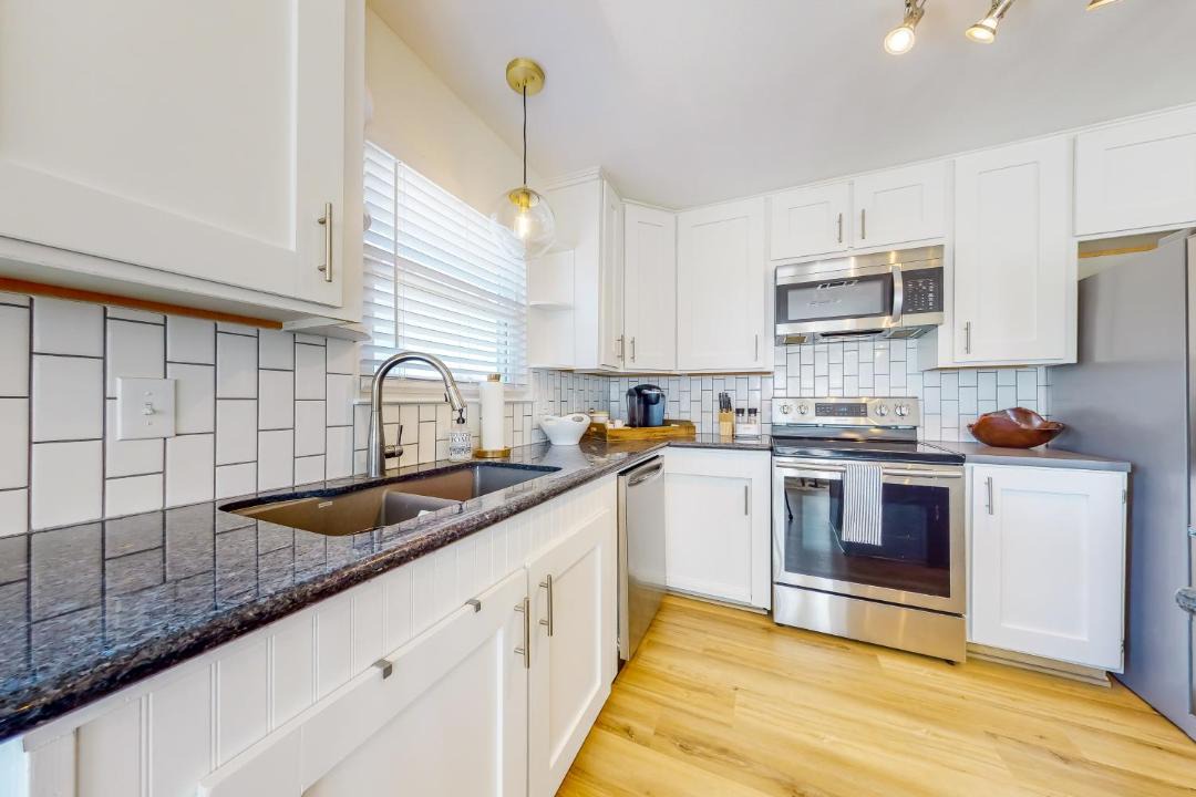 Photo of Kitchen in Terramar Beach