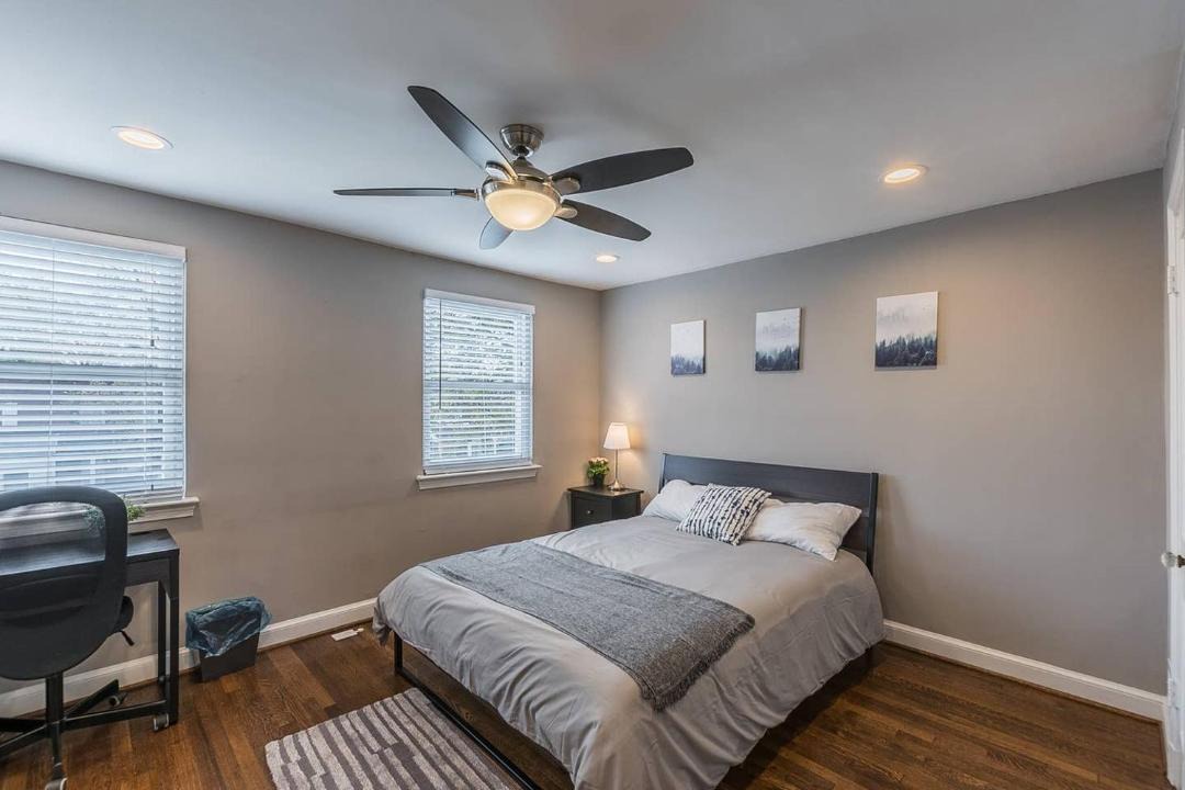 Photo of Bedroom in Potomac West