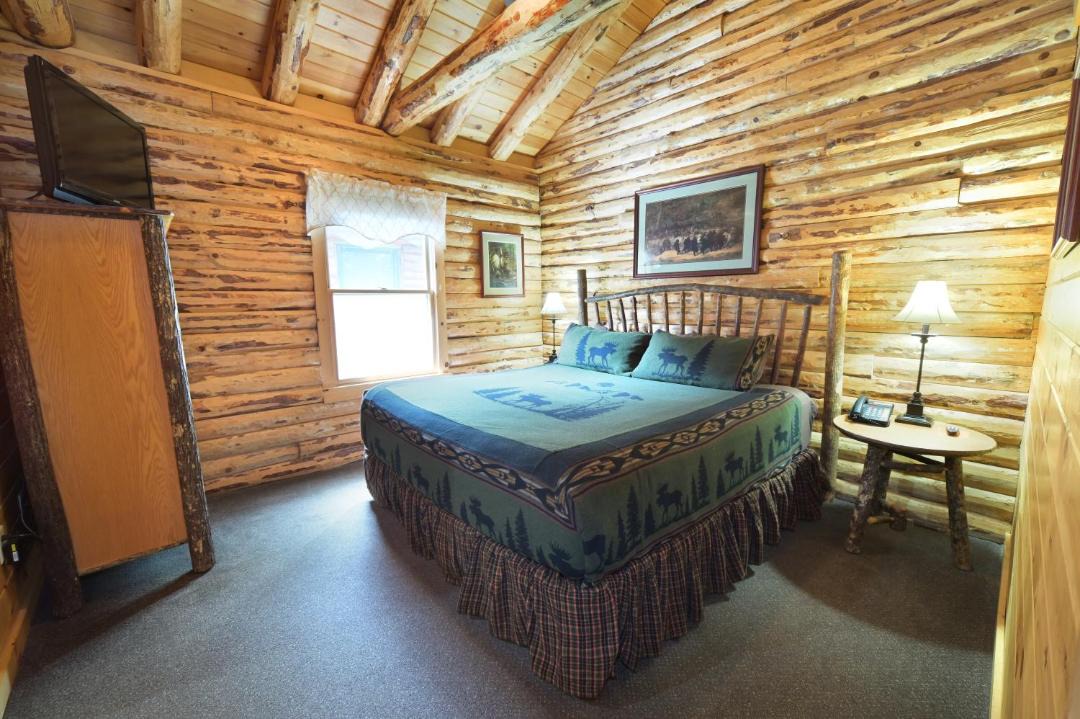 Photo of Bedroom in Lake George