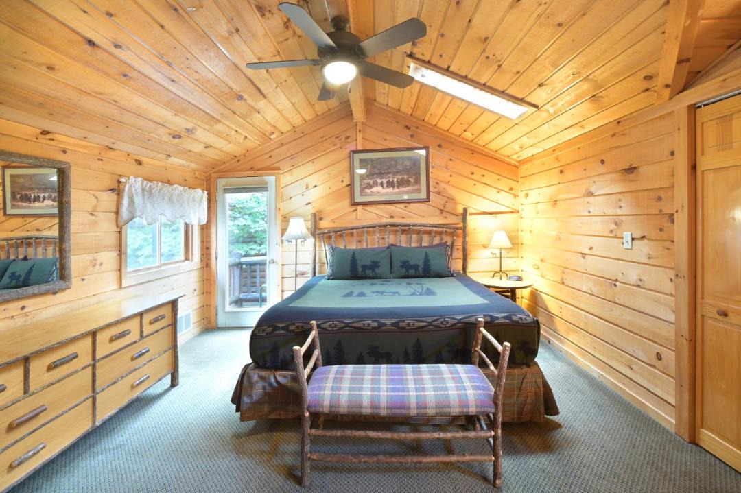 Photo of Bedroom in Lake George