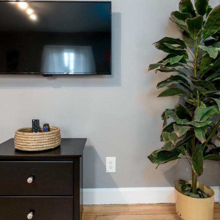 Photo of Livingroom in Little City