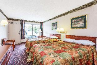 Photo of Bedroom in Ashland