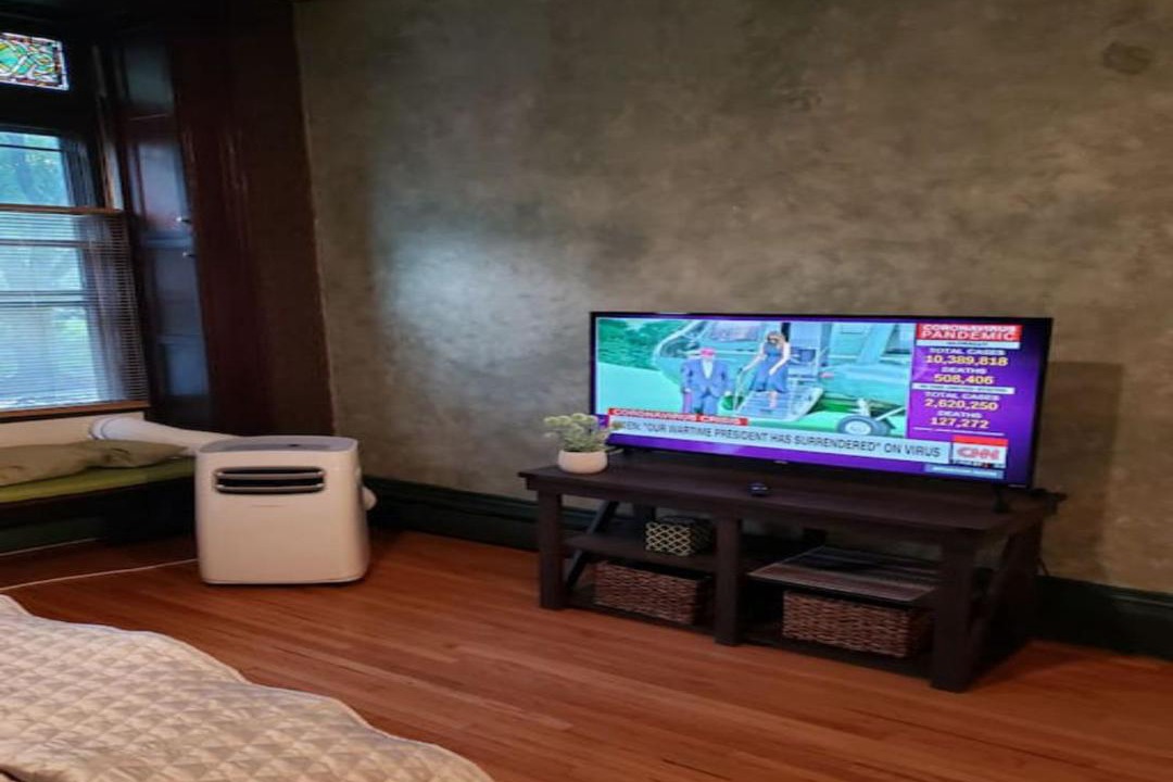 Photo of Livingroom in Albany
