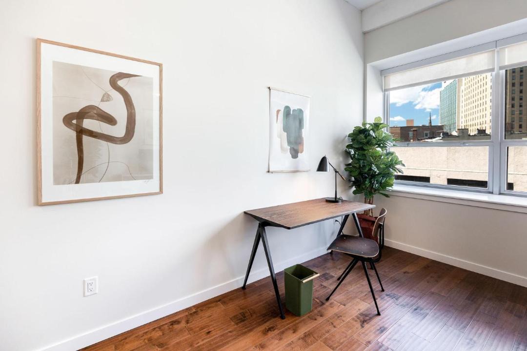 Photo of Livingroom in Central Business District